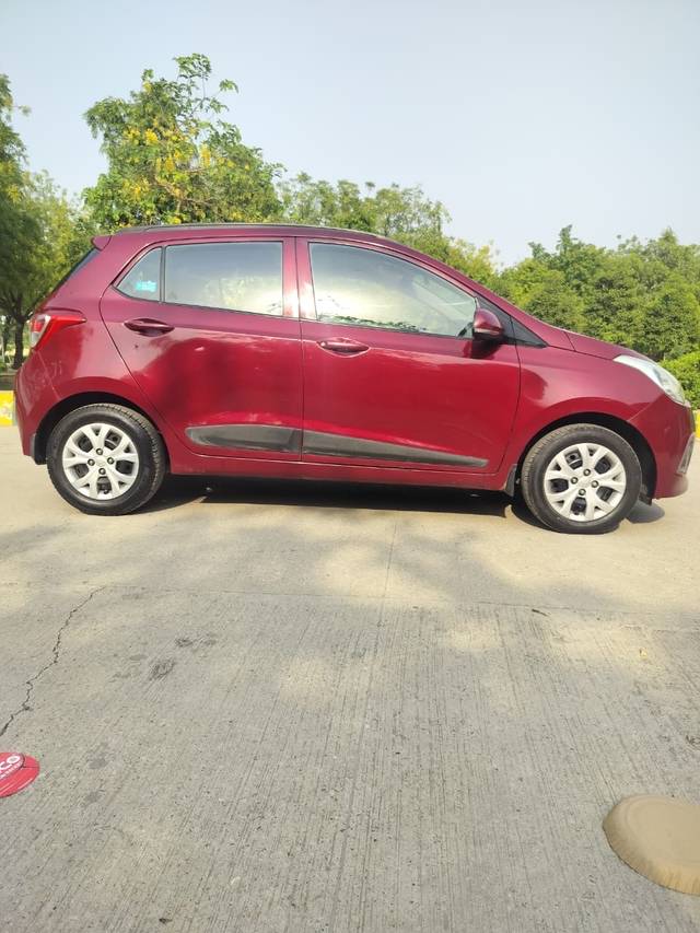 https://images10.gaadi.com/usedcar_image/9453BFE8-44B6-419E-9229-9522D6692224/original/576c3b2d-53cb-49c6-a55f-4c7a14696b76.jpg?imwidth=6401