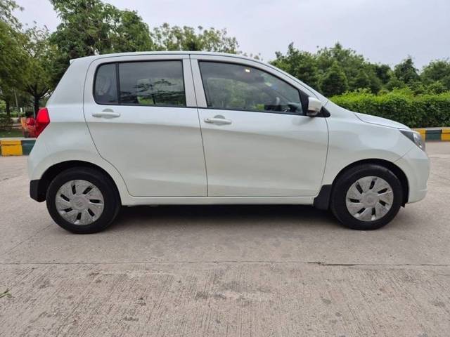 https://images10.gaadi.com/usedcar_image/9453BFE8-44B6-419E-9229-9522D6692224/original/71acdade-43df-477f-b333-8a5f549b4db2.jpg?imwidth=6400