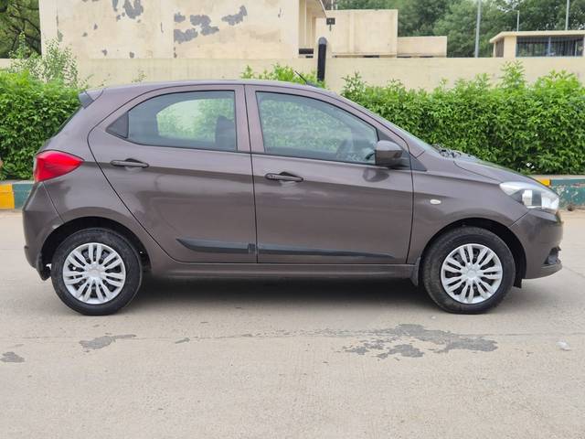 https://images10.gaadi.com/usedcar_image/9453BFE8-44B6-419E-9229-9522D6692224/original/99bee641-5e9c-4d7b-a943-10669b63e265.jpg?imwidth=6401