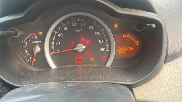 https://images10.gaadi.com/usedcar_image/9453BFE8-44B6-419E-9229-9522D6692224/original/9f5743cf-0ea7-4765-9b04-c1a6c6cda3e6.jpg?imwidth=6401