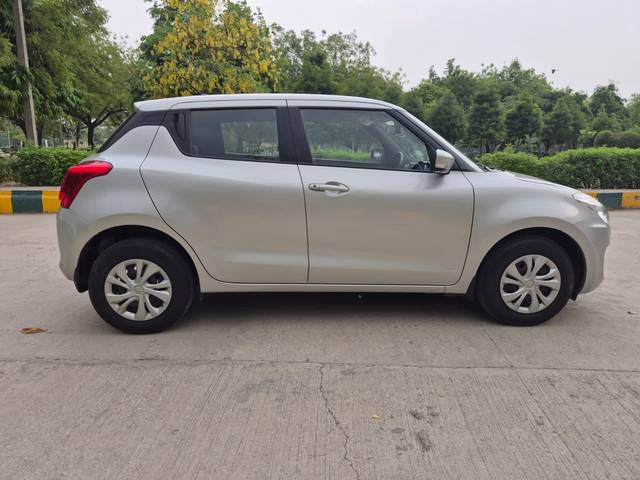 https://images10.gaadi.com/usedcar_image/9453BFE8-44B6-419E-9229-9522D6692224/original/e14fa98e-90bb-4761-9426-e812aea28e38.jpg?imwidth=6400