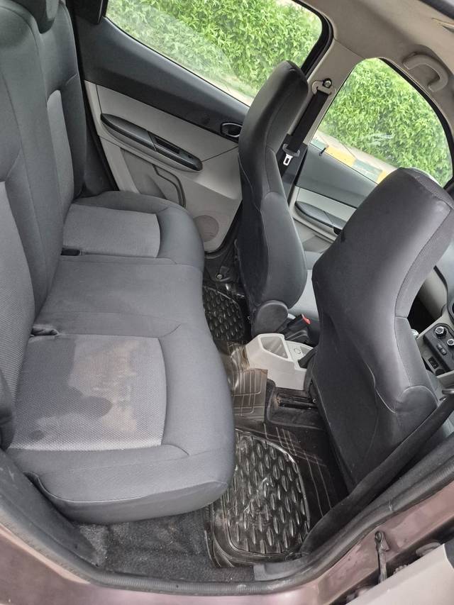 https://images10.gaadi.com/usedcar_image/9453BFE8-44B6-419E-9229-9522D6692224/original/ecbd819e-88e0-433b-96b4-864a3c137772.jpg?imwidth=6400