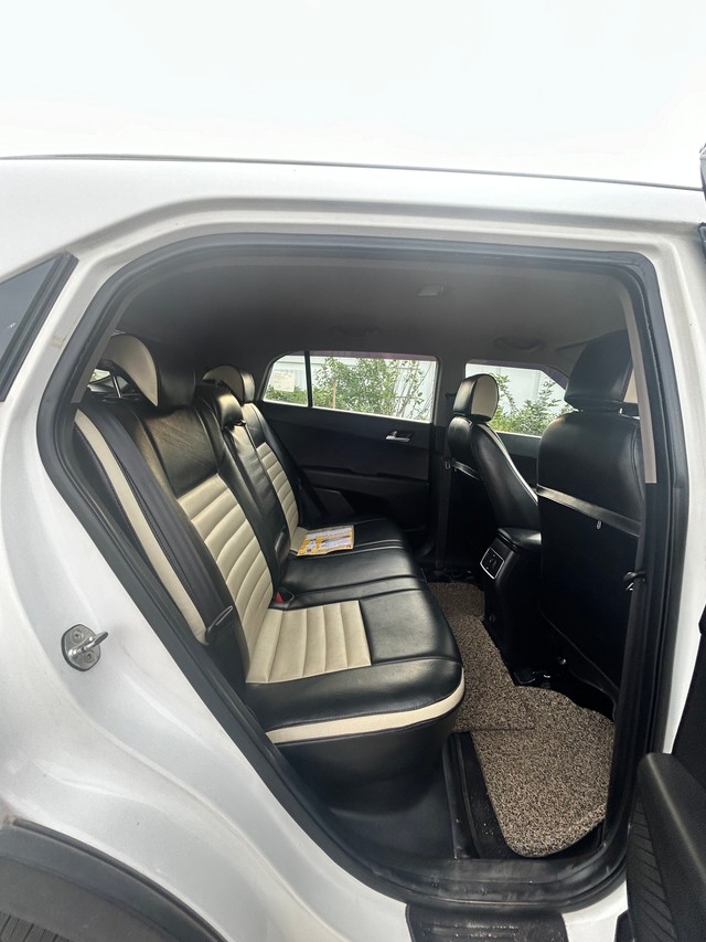 Second-hand 2018 Hyundai Creta 1.6 SX Dual Tone for sale in Warangal-4