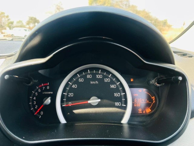 Maruti Suzuki Celerio Green VXI Second-hand 2014 Maruti Suzuki Celerio Green VXI for sale in Nashik-11