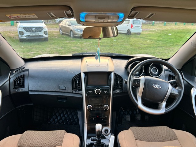 Second-hand 2019 Mahindra XUV500 W9 2WD for sale in Patiala-7