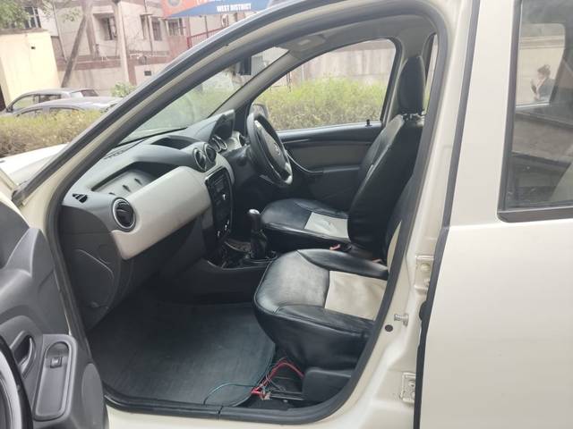 https://images10.gaadi.com/usedcar_image/9D855635-4E08-4597-94D8-1635107217E9/original/54b3d987-049d-4a48-9cc2-5c94d1636048.jpg?imwidth=6402
