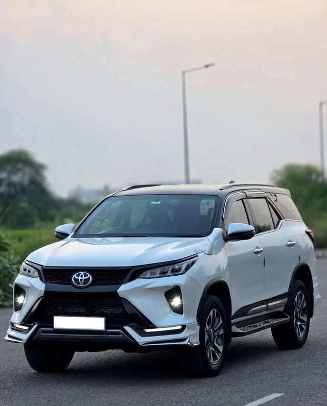 Toyota Fortuner 4X2 Diesel AT Second-hand 2025 Toyota Fortuner 4X2 Diesel AT for sale in Mohali