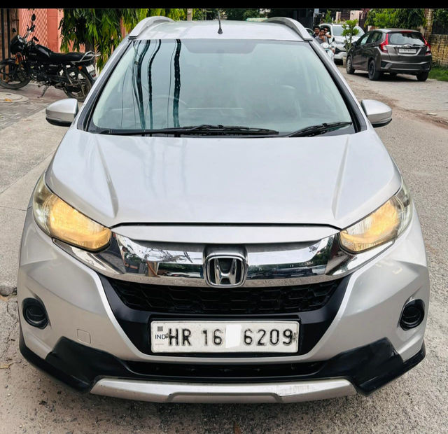 Honda WR-V i-VTEC S Second-hand 2018 Honda WR-V i-VTEC S for sale in New Delhi