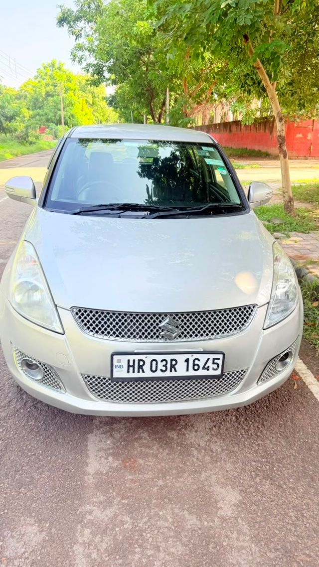 Maruti Suzuki Swift VVT वीएक्सआई Second-hand 2014 Maruti Suzuki Swift VVT वीएक्सआई for sale in Chandigarh
