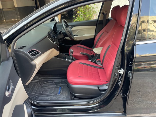 Second-hand 2023 Hyundai Verna SX Diesel for sale in Bangalore-15