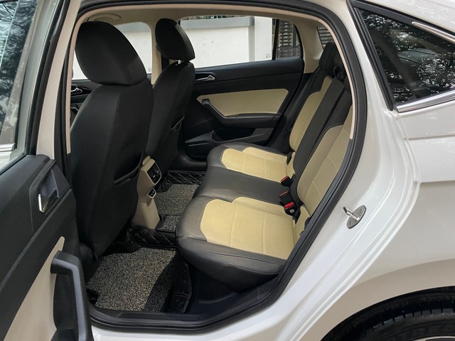 Second-hand 2024 Skoda Slavia 1.5 TSI Style DSG for sale in Bangalore-15