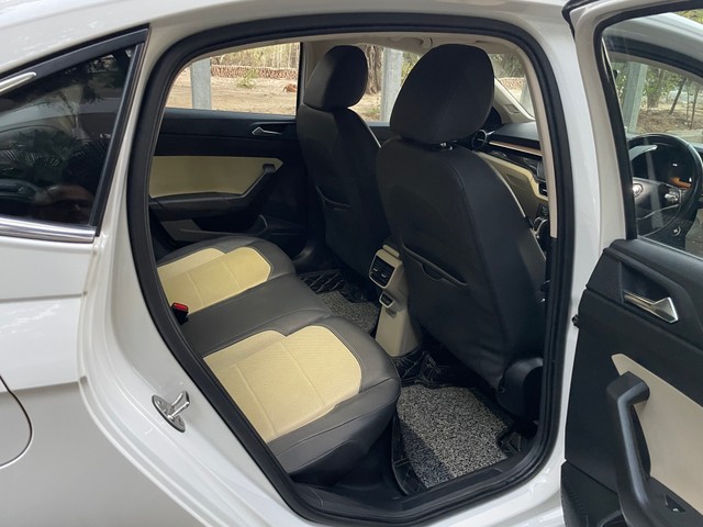 Second-hand 2024 Skoda Slavia 1.5 TSI Style DSG for sale in Bangalore-13