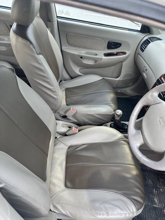 https://images10.gaadi.com/usedcar_image/A5CA7F43-57DC-4339-9355-C1554FB0C8D0/original/d8968e75-8bbd-4367-a331-4877c613d12b.jpg?imwidth=6402