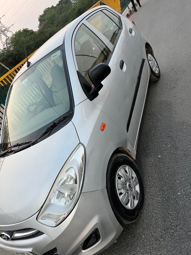 Second-hand 2013 Hyundai i10 Era for sale in Faridabad-4