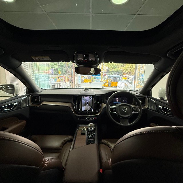 Second-hand 2023 Volvo XC60 B5 Ultimate BSVI for sale in Chennai-11