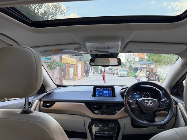 Tata Nexon EV XZ Plus LUX - Photo 10