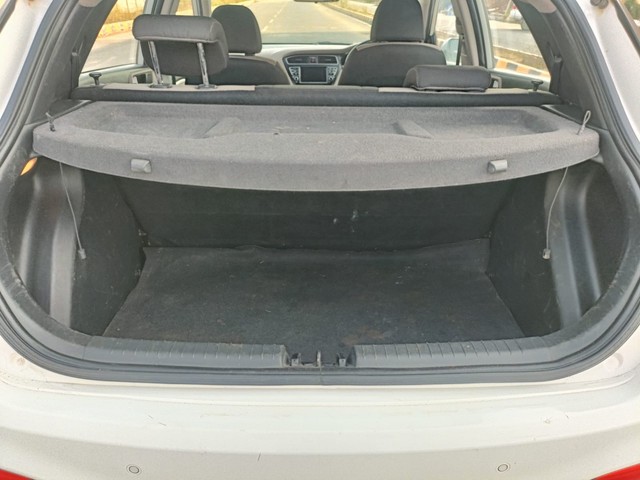 Second-hand 2019 Hyundai i20 Asta Option Diesel for sale in Hyderabad-11