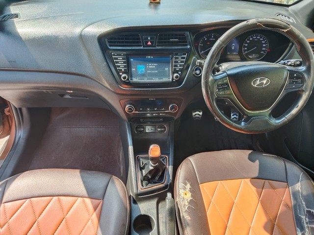 Second-hand 2015 Hyundai i20 Active 1.4 SX for sale in Hyderabad-5