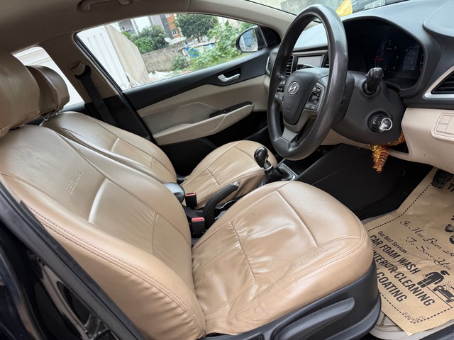 Hyundai Verna CRDi 1.6 SX Second-hand 2018 Hyundai Verna CRDi 1.6 SX for sale in Hyderabad-11