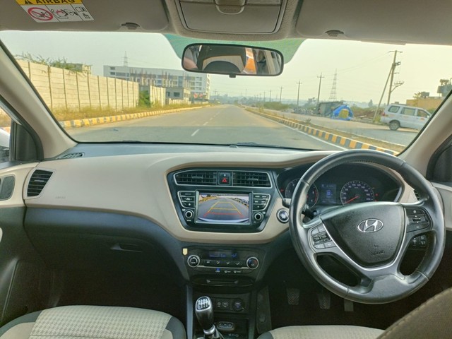 Second-hand 2019 Hyundai i20 Asta Option Diesel for sale in Hyderabad-16