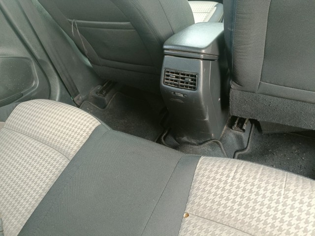 Second-hand 2019 Hyundai i20 Asta Option Diesel for sale in Hyderabad-6