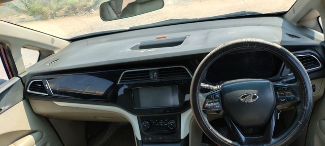 Volkswagen Vento Petrol Highline Second-hand 2014 Volkswagen Vento Petrol Highline for sale in Hyderabad-11