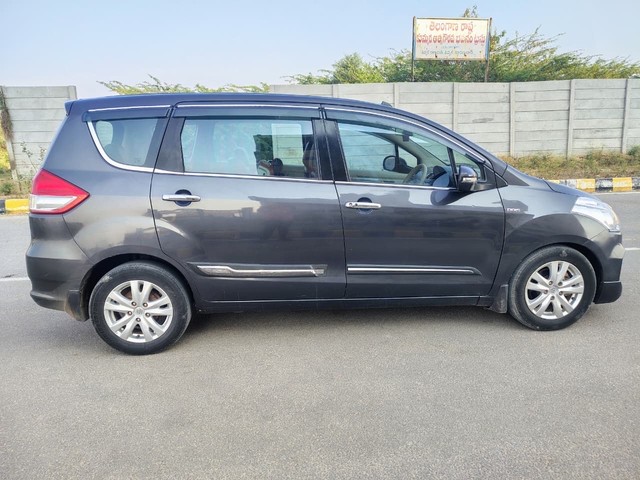 Second-hand 2017 Maruti Suzuki Ertiga SHVS ZDI for sale in Hyderabad-7