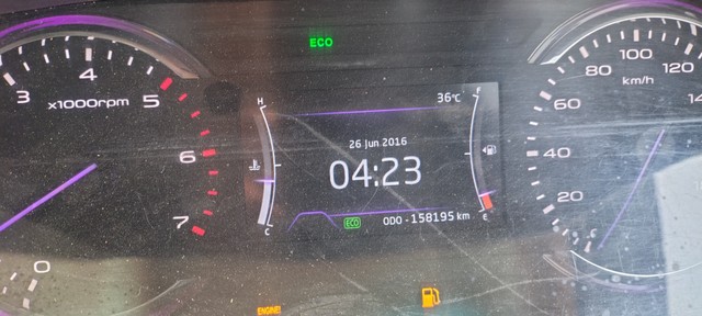 Volkswagen Vento Petrol Highline Second-hand 2014 Volkswagen Vento Petrol Highline for sale in Hyderabad-10