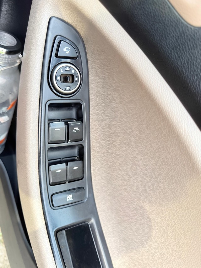 Second-hand 2017 Hyundai i20 1.4 Asta for sale in Hyderabad-17