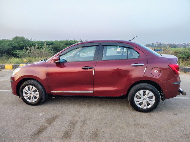 Second-hand 2018 Maruti Swift Dzire VDI for sale in Hyderabad-4