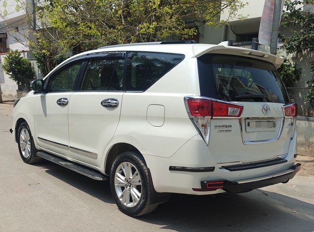 Second-hand 2020 Toyota Innova Crysta 2.4 G MT for sale in Hyderabad-3