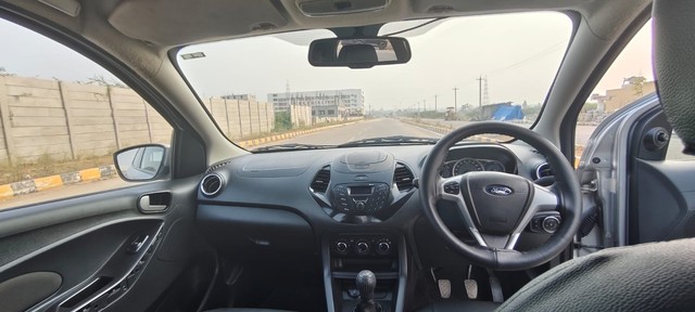 Second-hand 2015 Ford Figo 1.5 Sports Edition MT for sale in Hyderabad-10