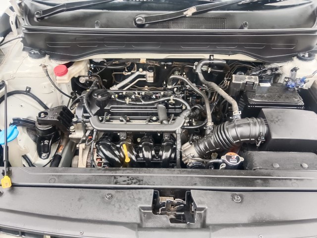 Second-hand 2020 Hyundai Venue S Plus for sale in Surat-4