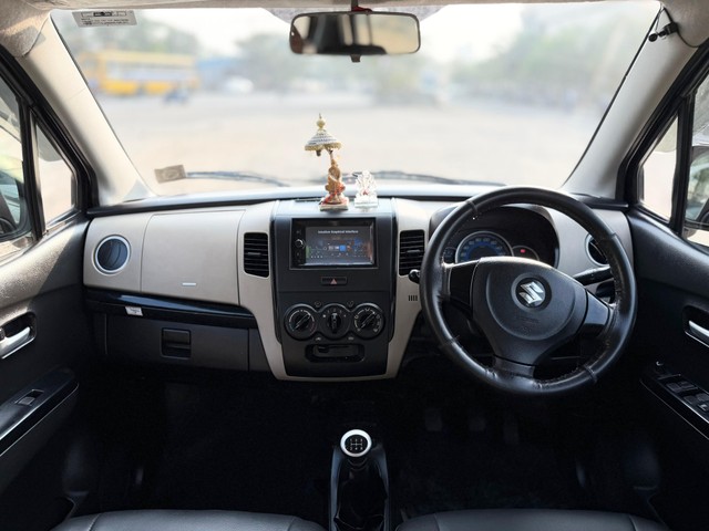 Second-hand 2017 Maruti Suzuki Wagon R VXI Plus for sale in Virar-12