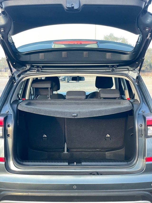 Second-hand 2021 Skoda Kushaq 1.0 TSI Ambition AT BSVI for sale in New Delhi-14