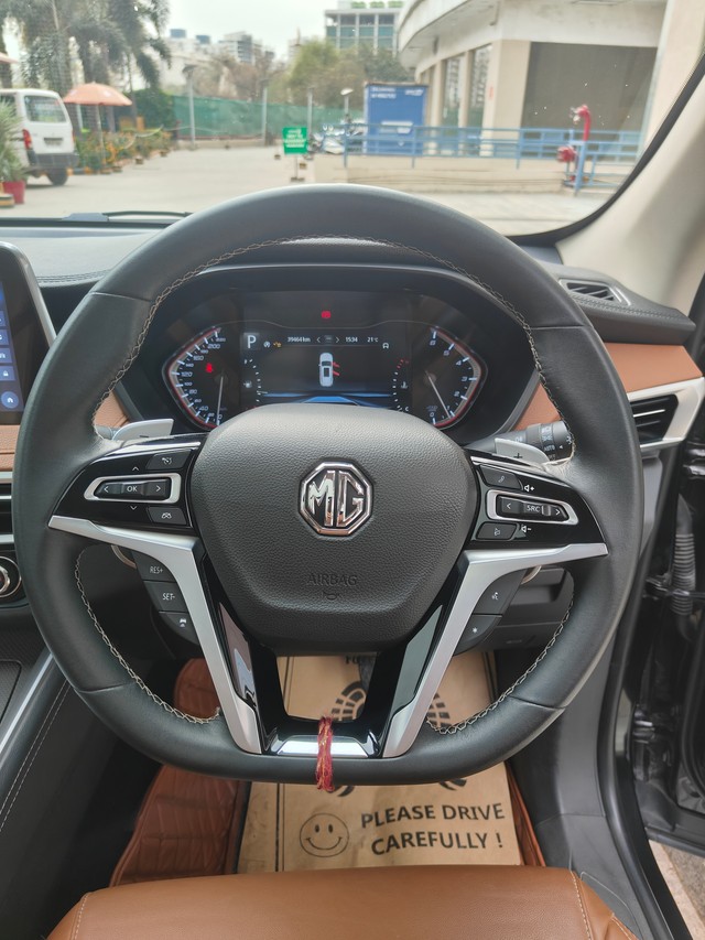 MG Gloster Savvy 4x4 7Str Second-hand 2023 MG Gloster Savvy 4x4 7Str for sale in Gurgaon-16