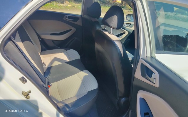 Second-hand 2018 Hyundai i20 1.2 Spotz for sale in New Delhi-13