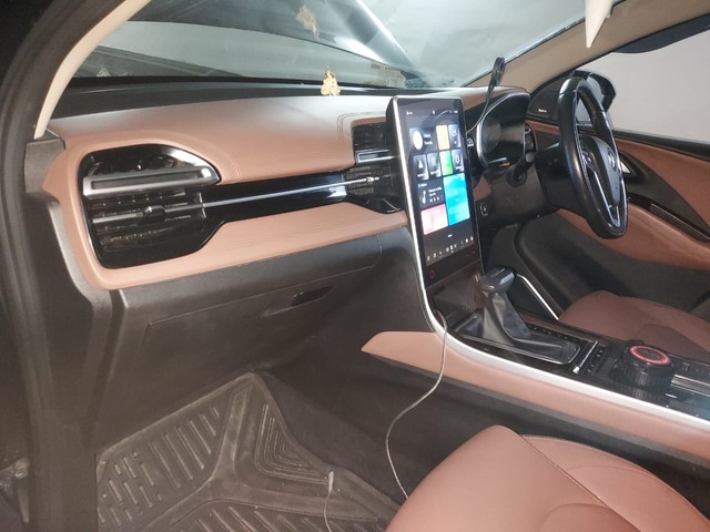 MG Hector Plus 1.5 Turbo Savvy Pro CVT 7 Str BSVI Second-hand 2023 MG Hector Plus 1.5 Turbo Savvy Pro CVT 7 Str BSVI for sale in New Delhi-10