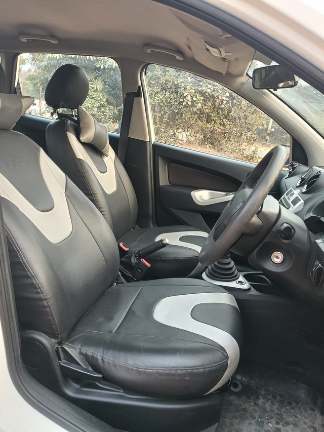 Second-hand 2012 Ford Figo Diesel ZXI for sale in Hyderabad-15