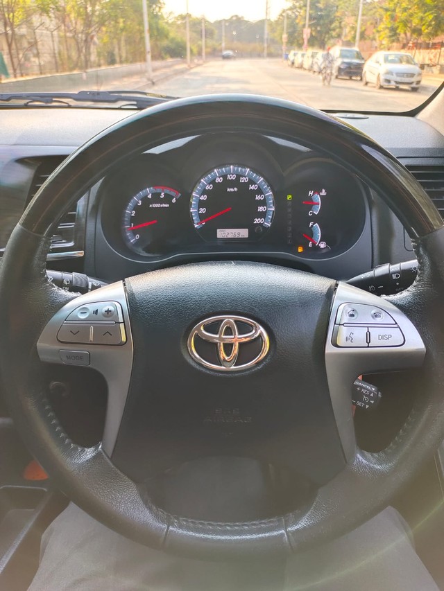 Second-hand 2015 Toyota Fortuner 4x4 AT for sale in Pune-8