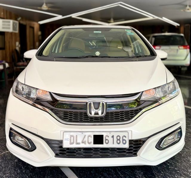 Honda Jazz ZX CVT Second-hand 2022 Honda Jazz ZX CVT for sale in New Delhi