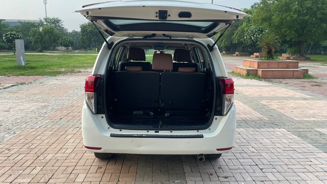 Second-hand 2018 Toyota Innova Crysta 2.7 ZX AT BSIV for sale in New Delhi-21