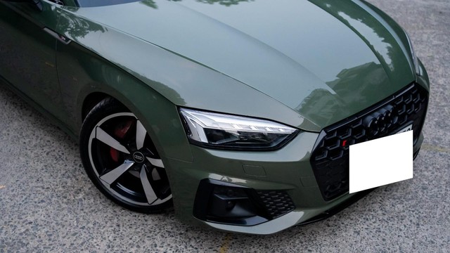 Second-hand 2023 Audi S5 Sportback 3.0L TFSI for sale in New Delhi-3