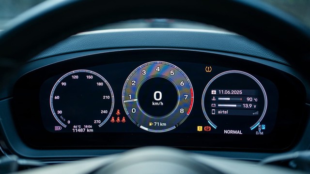 Porsche Cayenne STD Second-hand 2023 Porsche Cayenne STD for sale in New Delhi-13