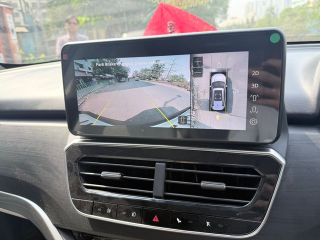 Tata Safari Accomplished Second-hand 2023 Tata Safari Accomplished for sale in Thane-2