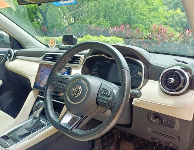 Second-hand 2022 MG Astor Savvy CVT BSVI for sale in Mumbai-7