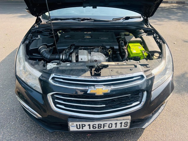 Second-hand 2016 Chevrolet Cruze LT for sale in New Delhi-3
