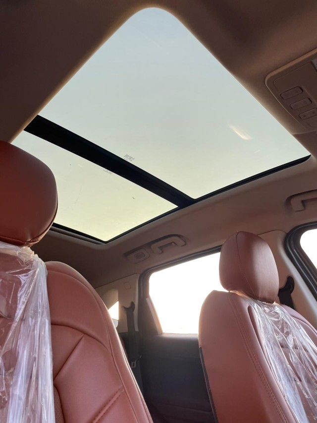 Second-hand 2022 Tata Harrier XTA Plus AT BSVI for sale in New Delhi-8