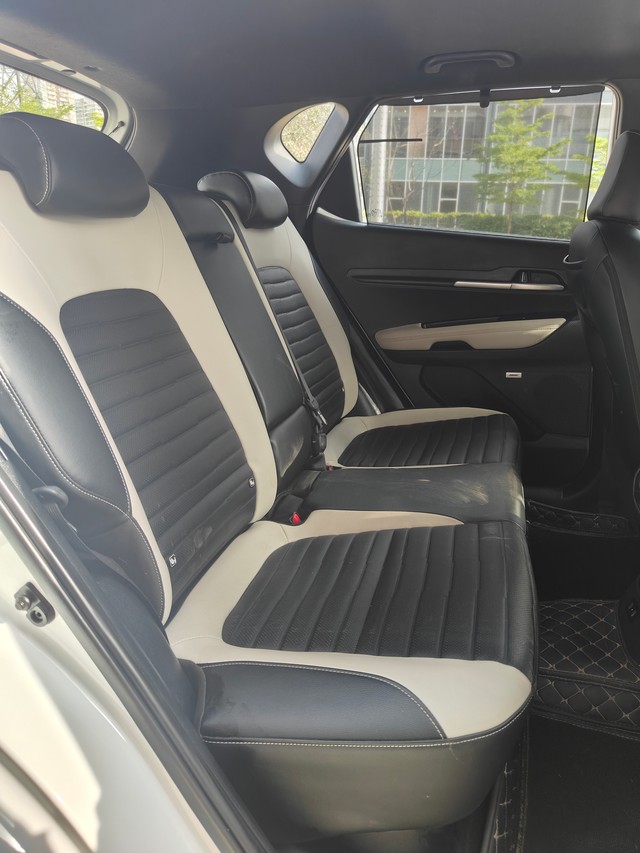 Second-hand 2024 Kia Sonet GTX Turbo DCT for sale in Gurgaon-11