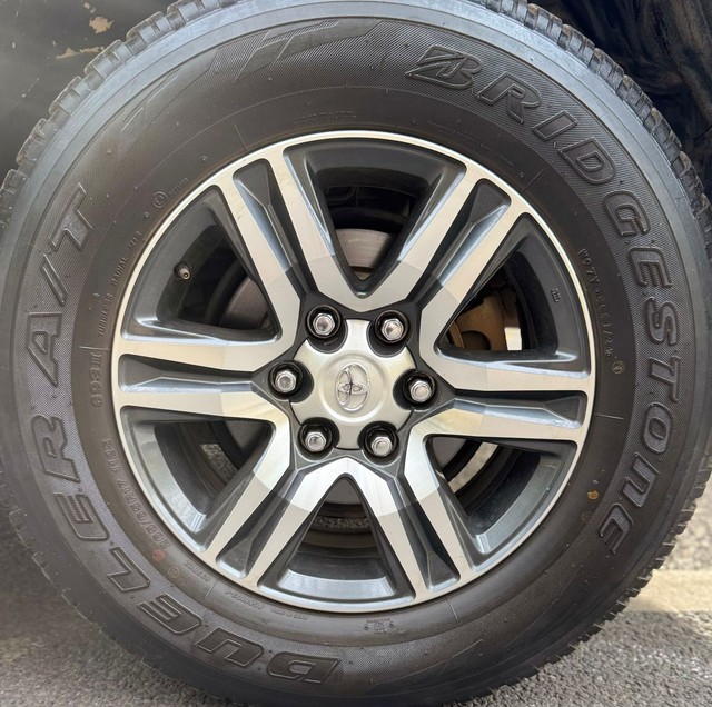 Second-hand 2025 Toyota Fortuner 4X2 Diesel AT for sale in New Delhi-7